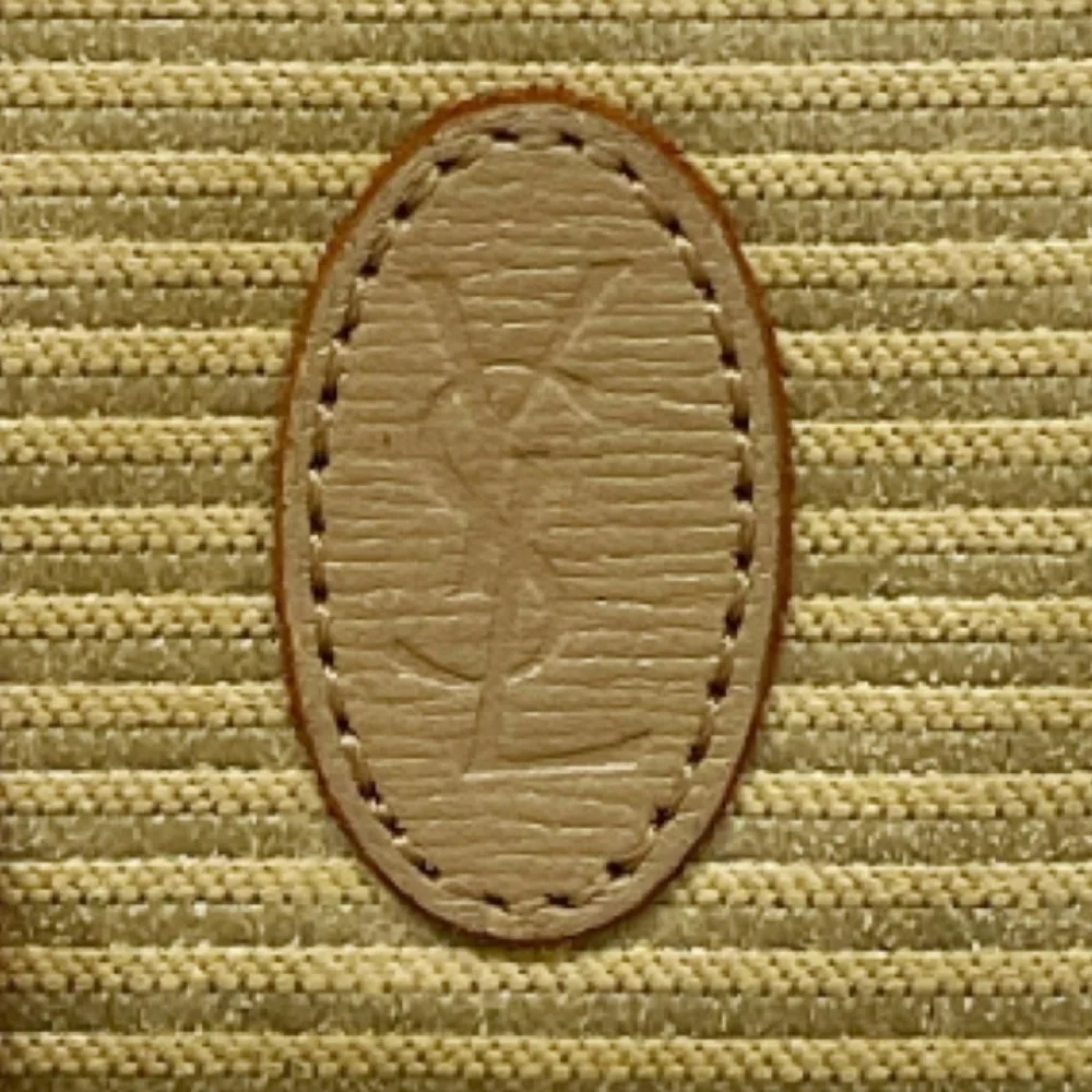 Vintage Yves Saint Laurent Tan Bifold Wallet - Picture 2 of 16